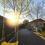 Nina Casa de hóspedes Douăzeci şi Trei August