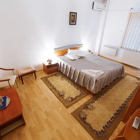 Guest house Nina